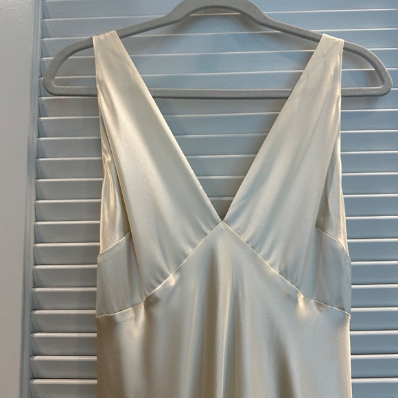 Reformation Margot Wedding Dress Gown Silk Satin Ivory Mermaid Train With Tags 8 - Picture 7 of 16